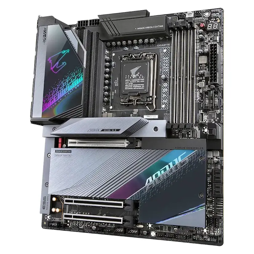 Montaje Placas Base Gigabyte Gaming PC Lago Jaral